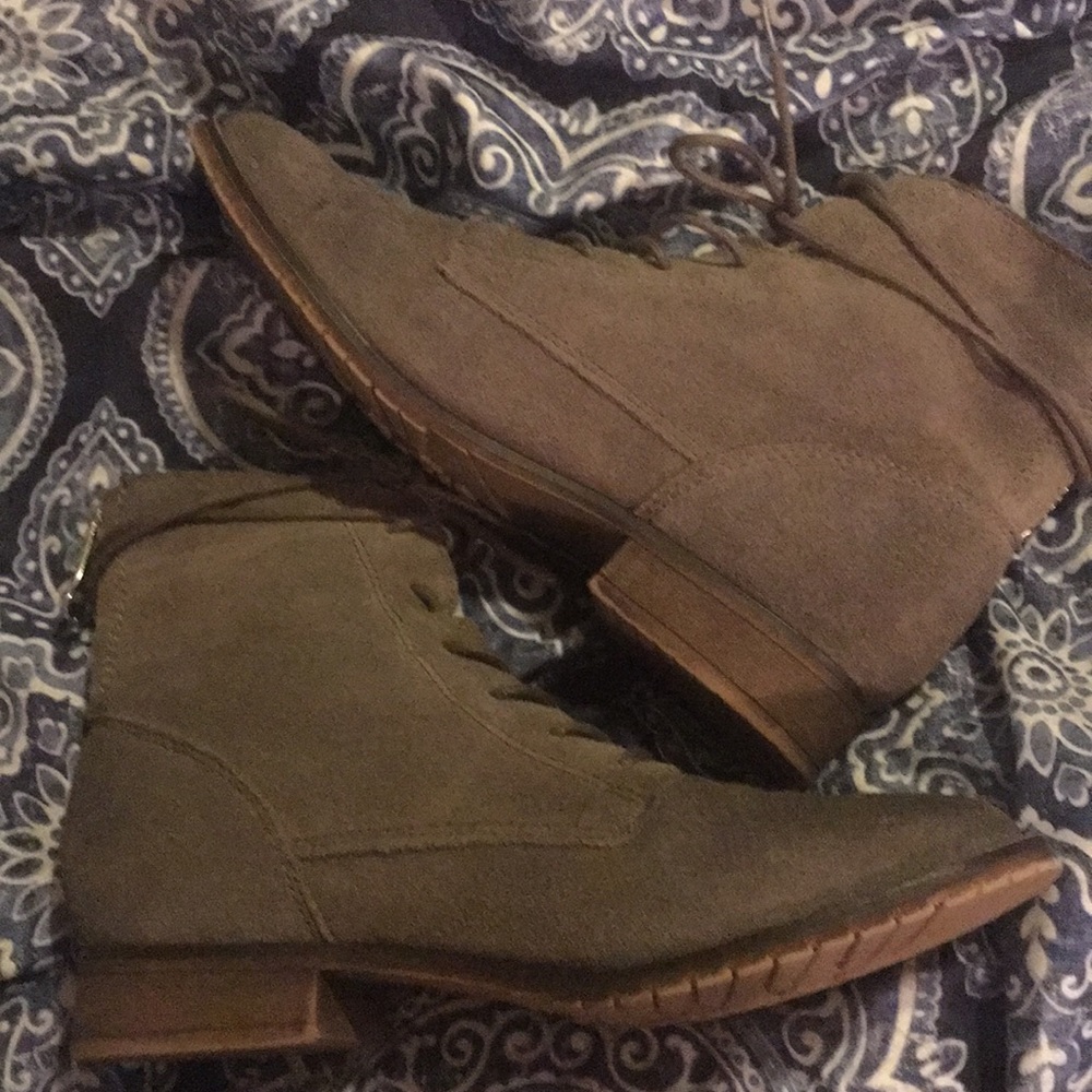 sOLDSteve Madden
